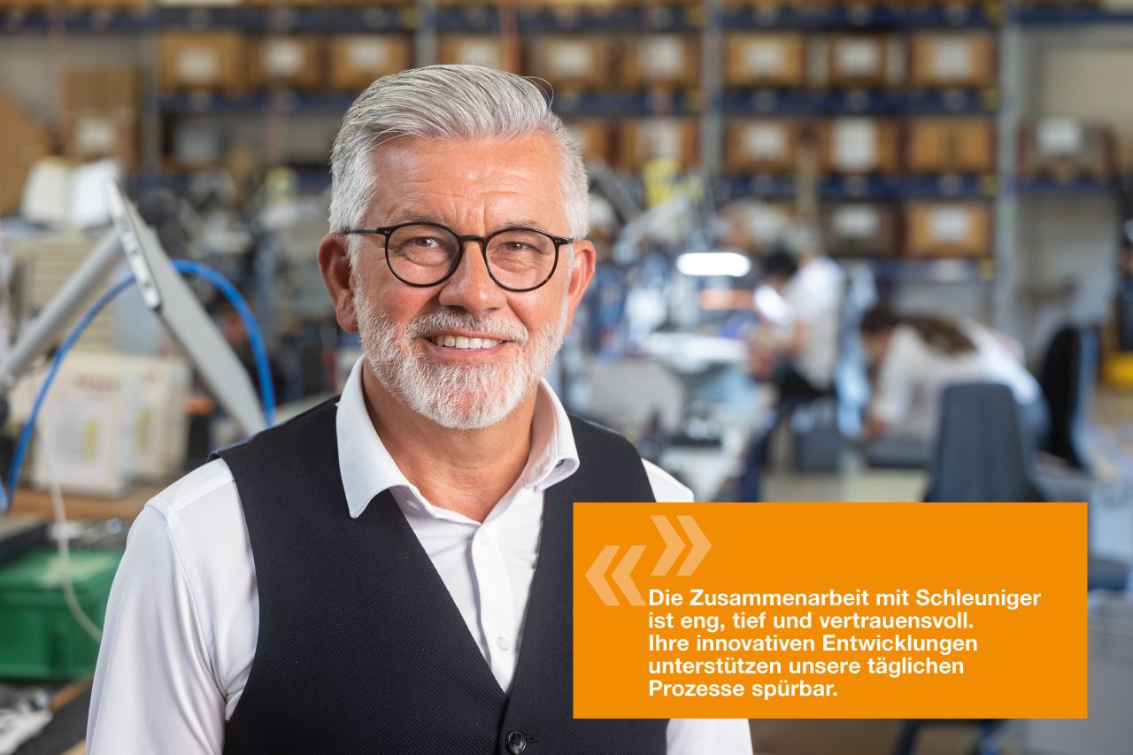 Komax ad