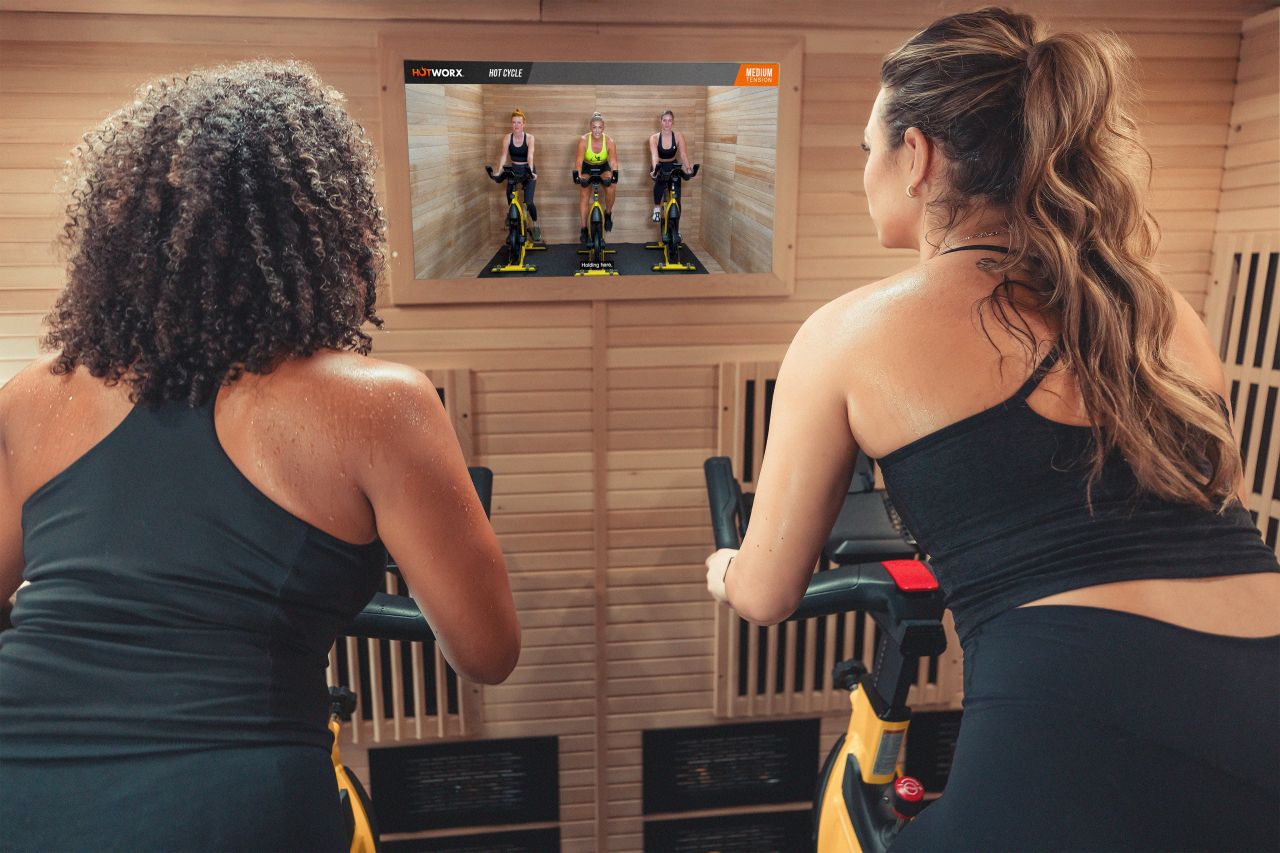HOTWORX ad