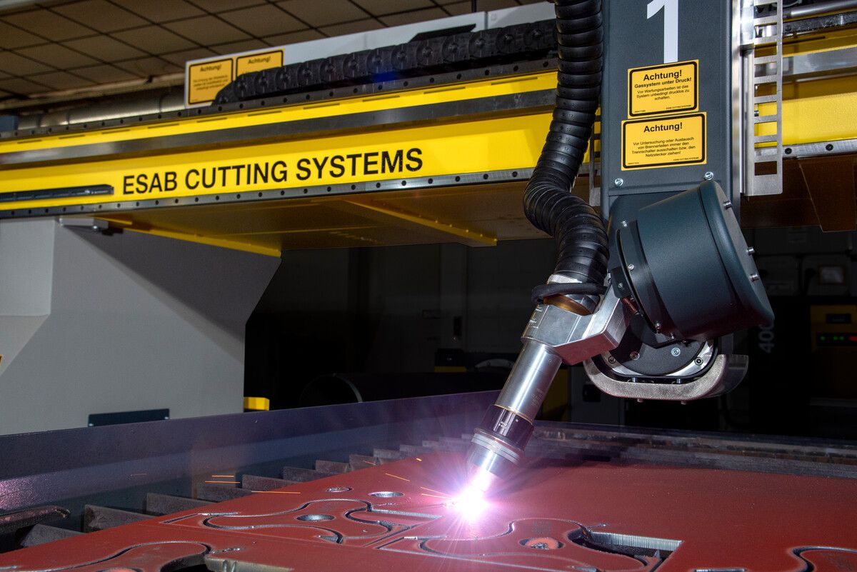 ESAB ad
