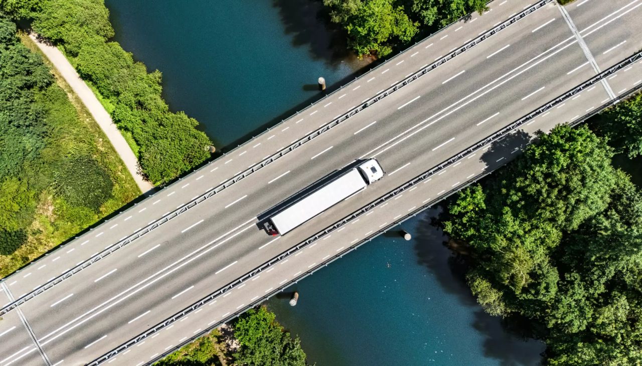 Automotive Logistics ad