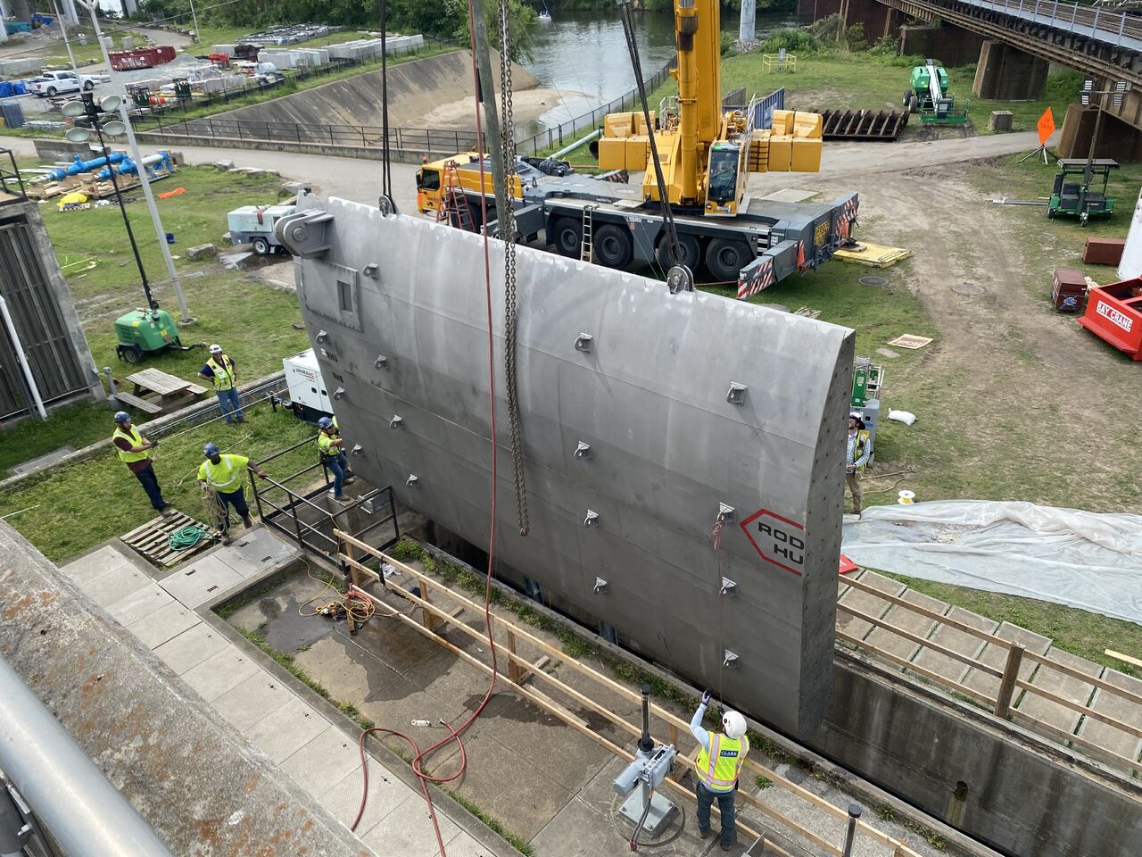 Clark Construction Group ad