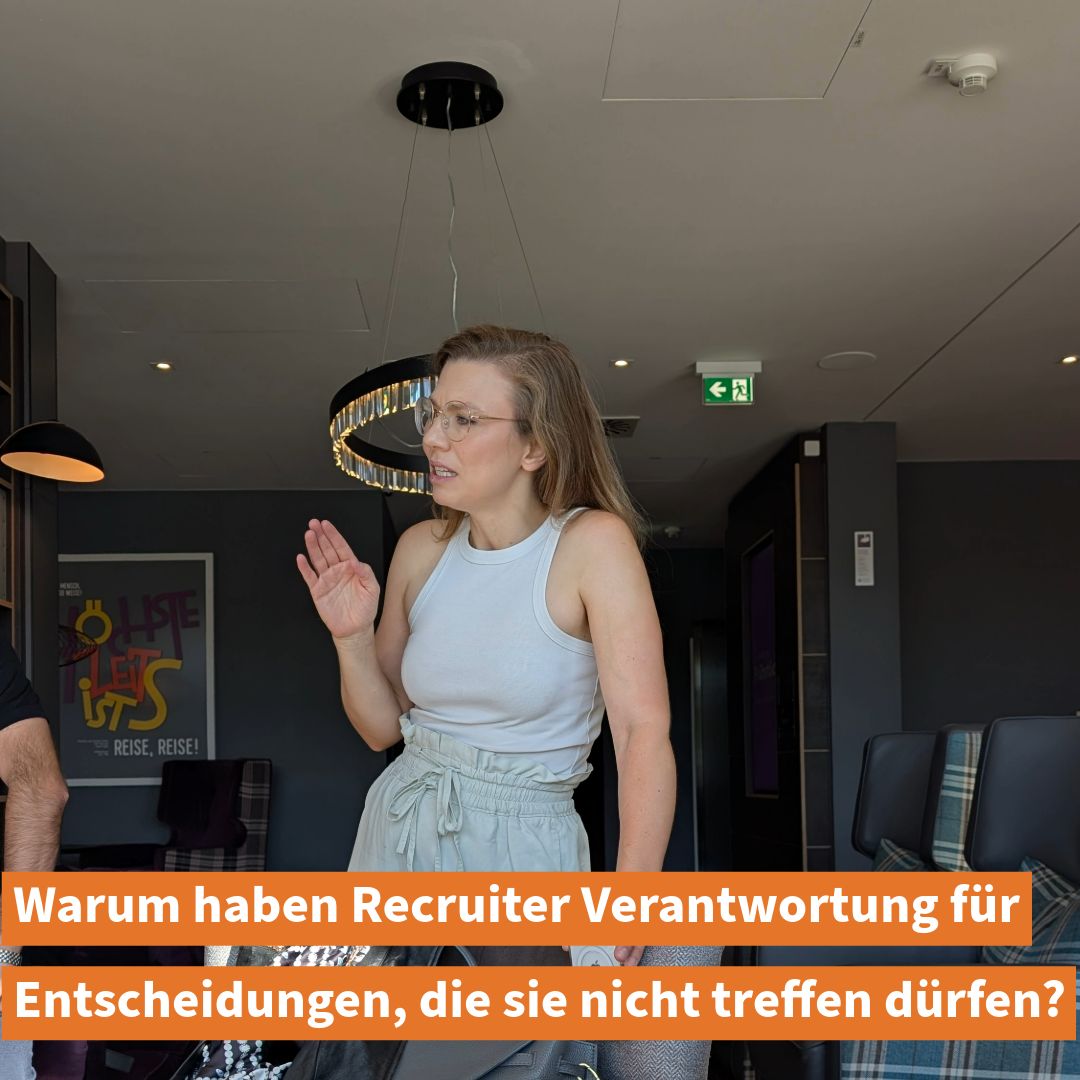 hrConnectum • Crowd Recruiting schlägt Headhunter ad