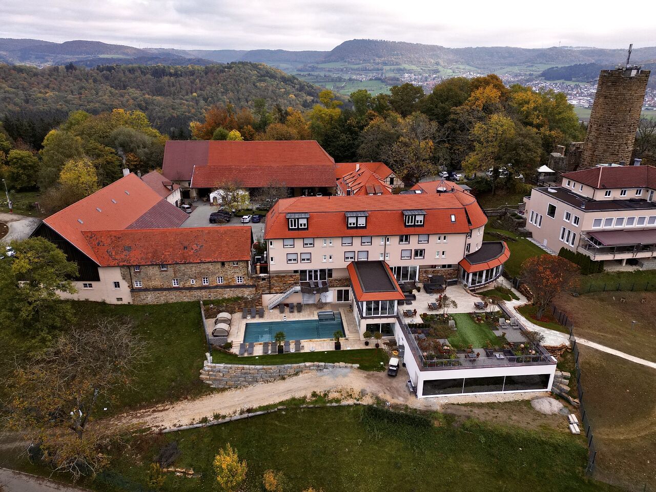 Burghotel Staufeneck ad