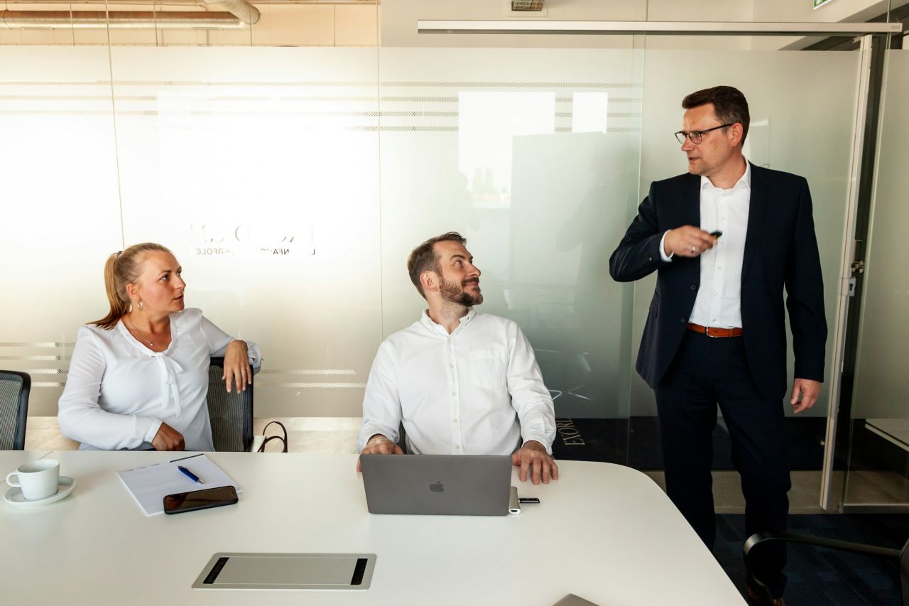 Interviewer.AI ad