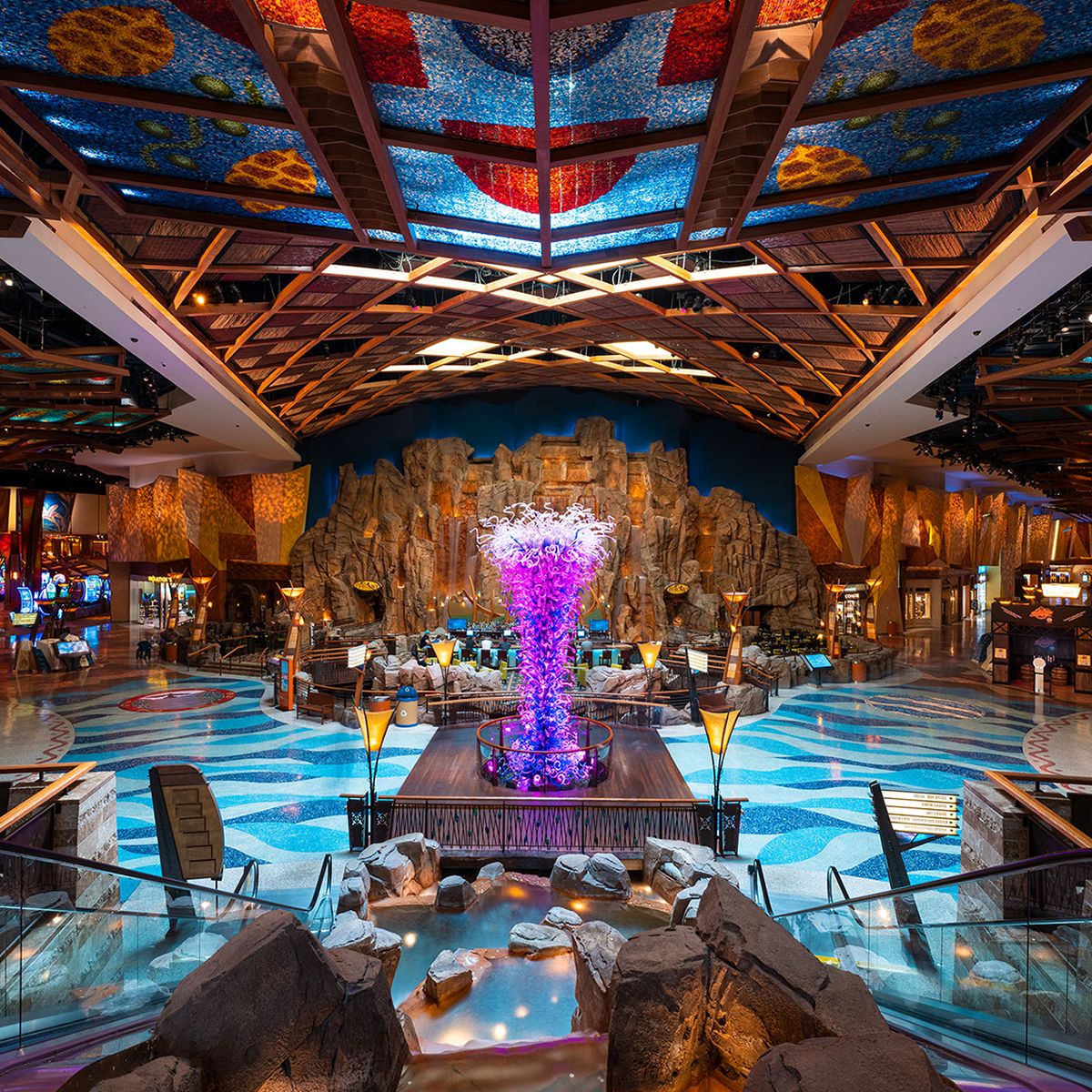 Mohegan Sun ad