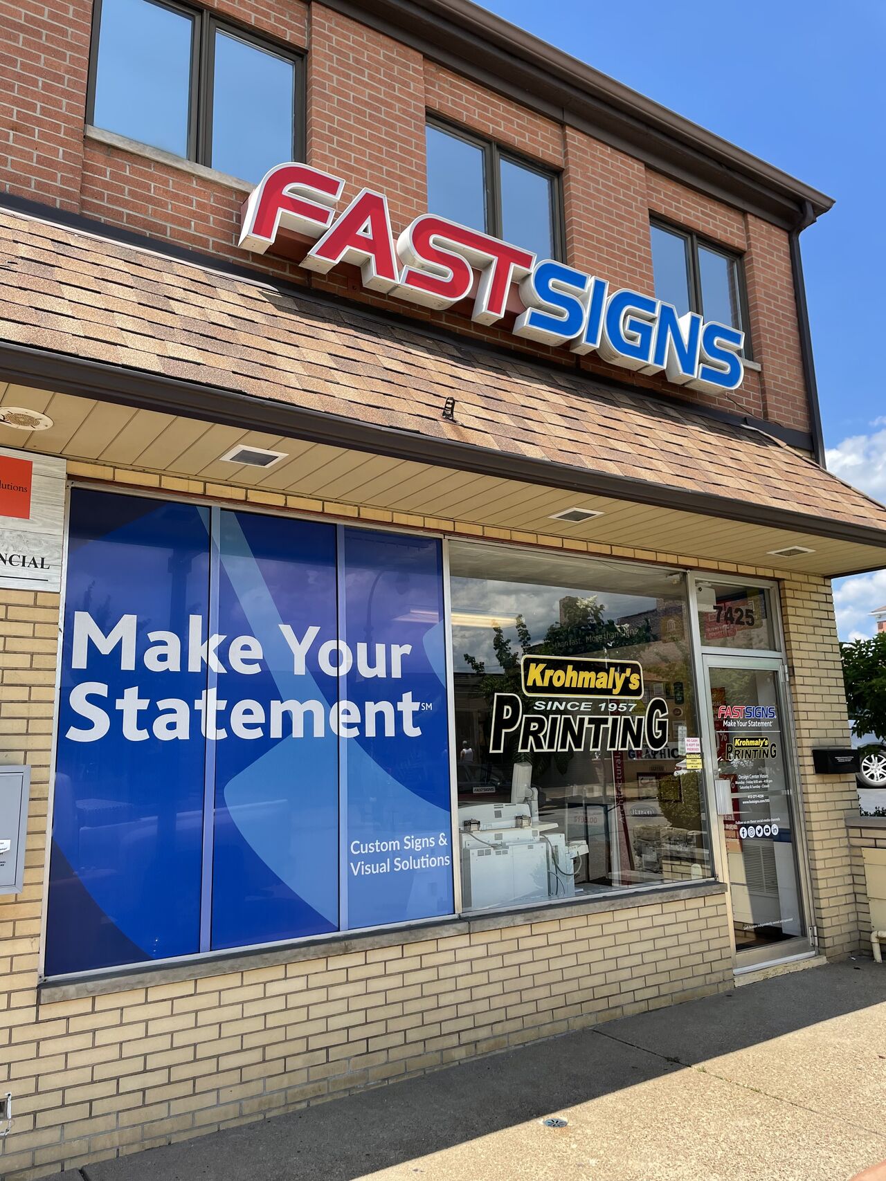 FASTSIGNS® ad