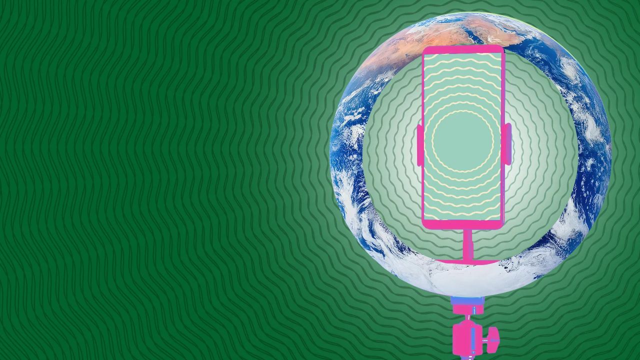 Axios ad