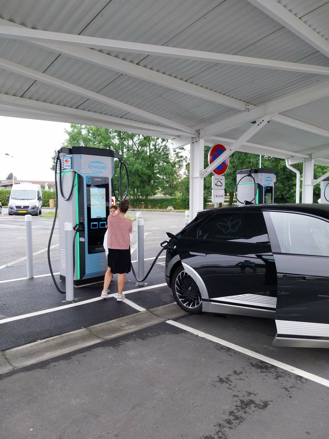 Eneco eMobility Belgium ad
