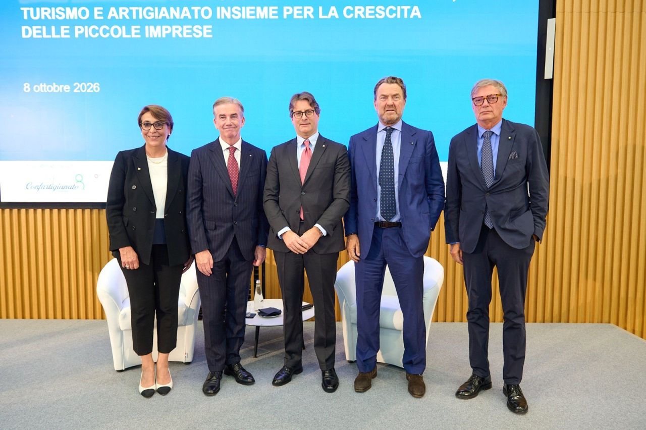 Intesa Sanpaolo ad