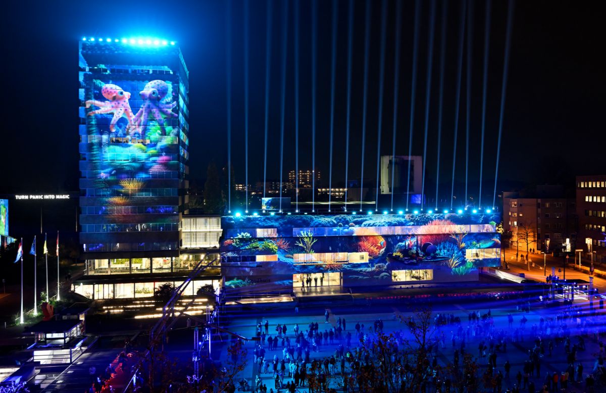GLOW Eindhoven ad