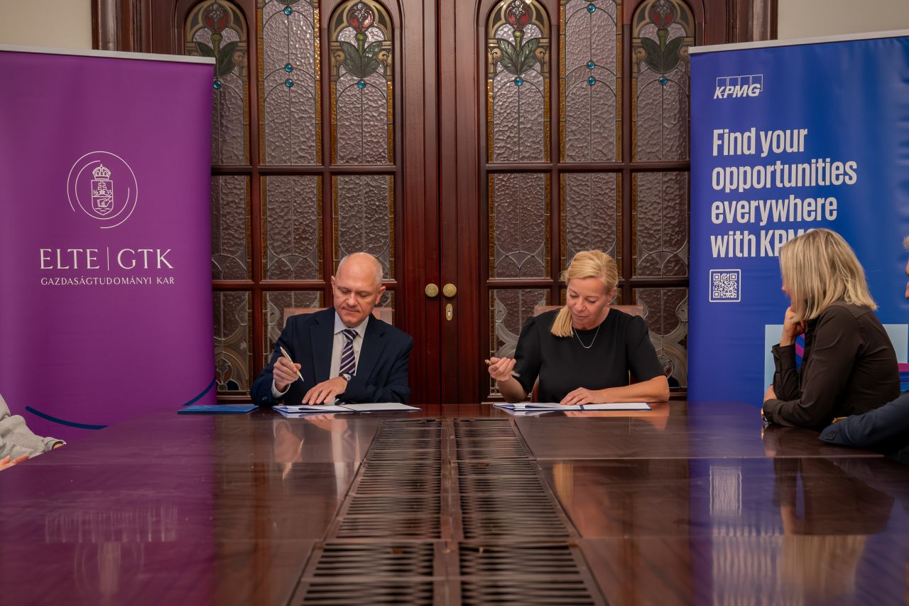 KPMG Hungary ad