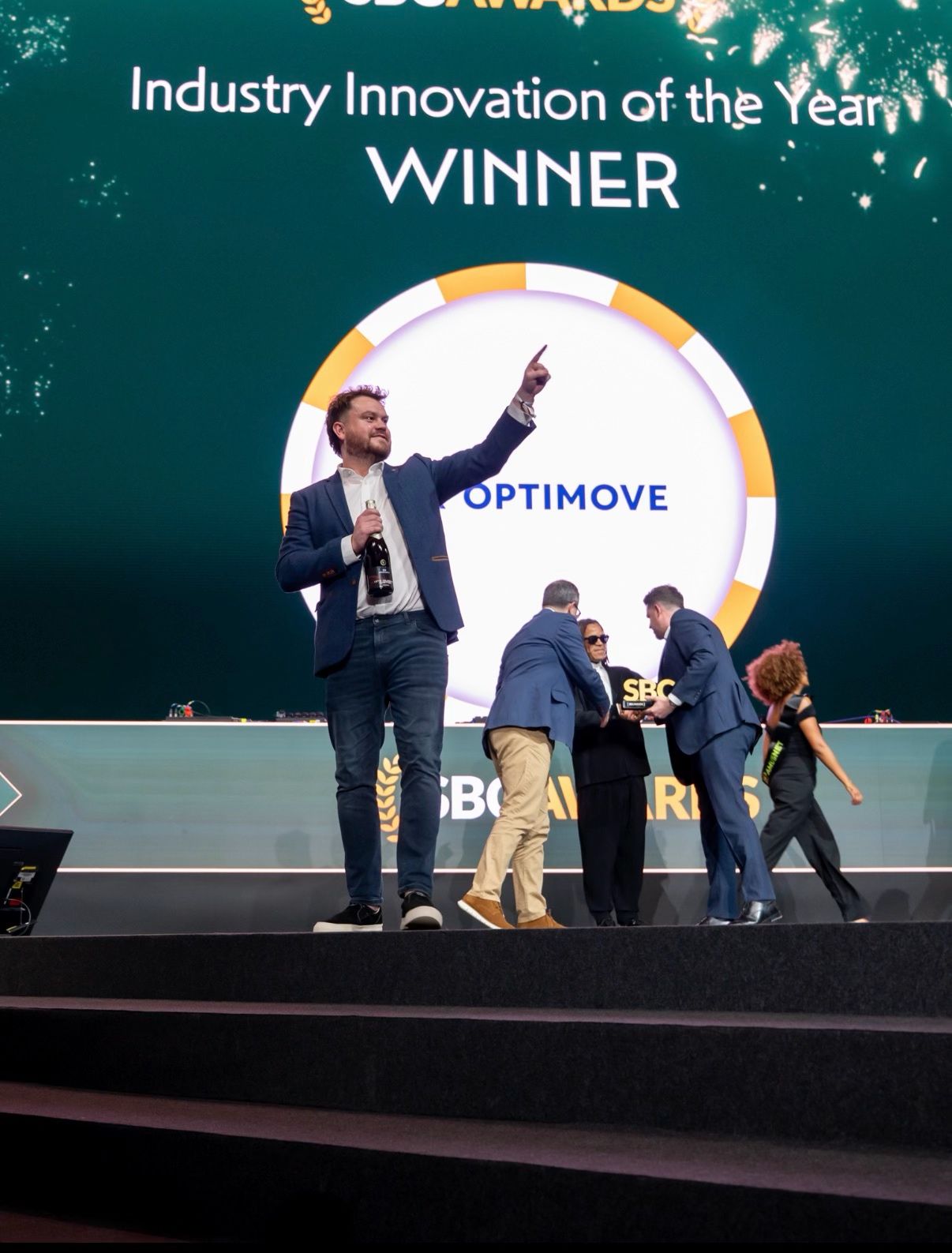 Optimove ad