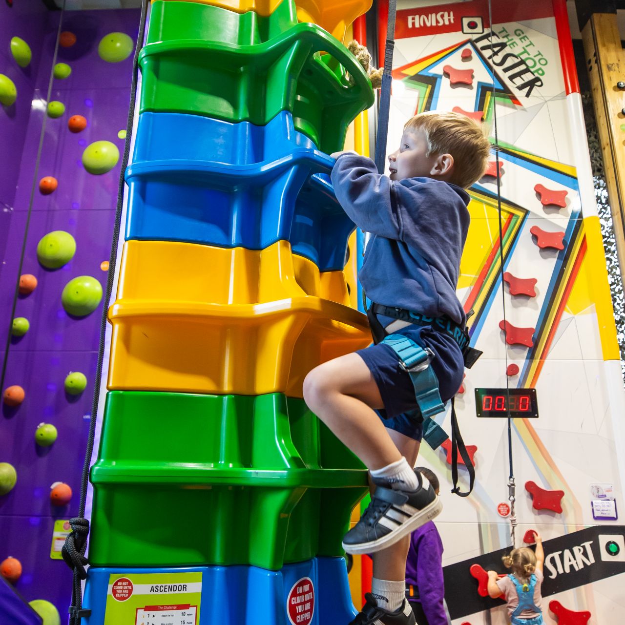 Clip 'n Climb ad