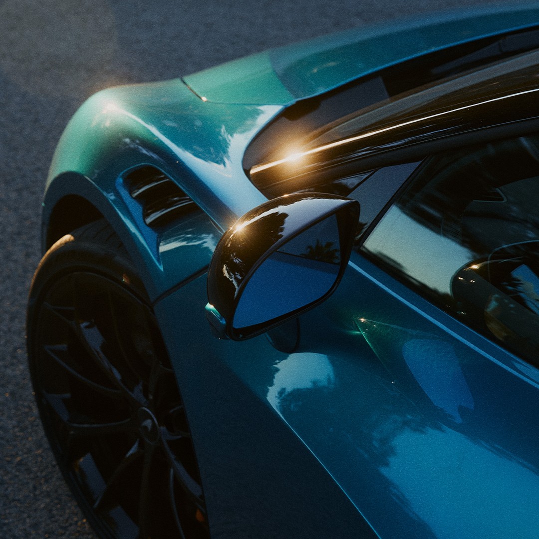 McLaren Automotive Ltd ad