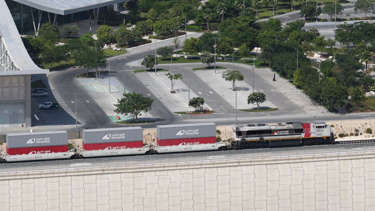 Etihad Rail ad