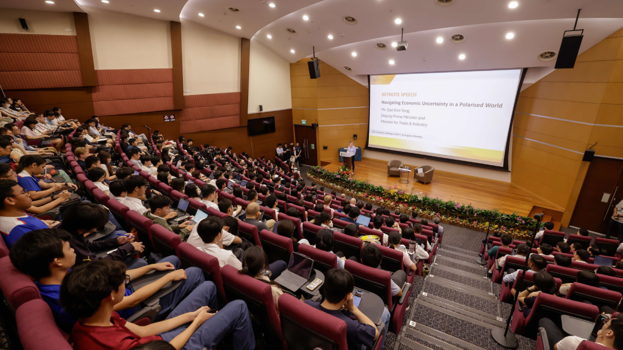 Ministry of Energy, Trade and Industry, Singapore ad