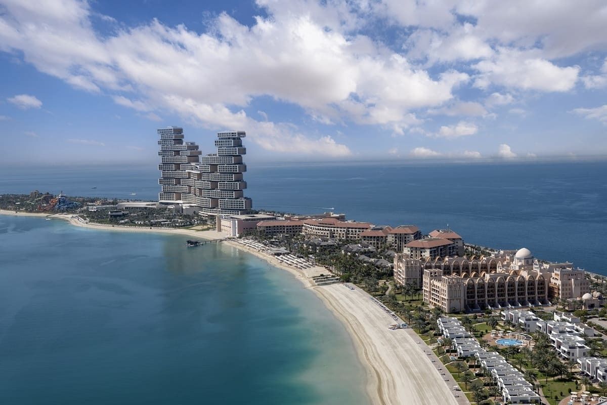 Castles Plaza Real Estate ad