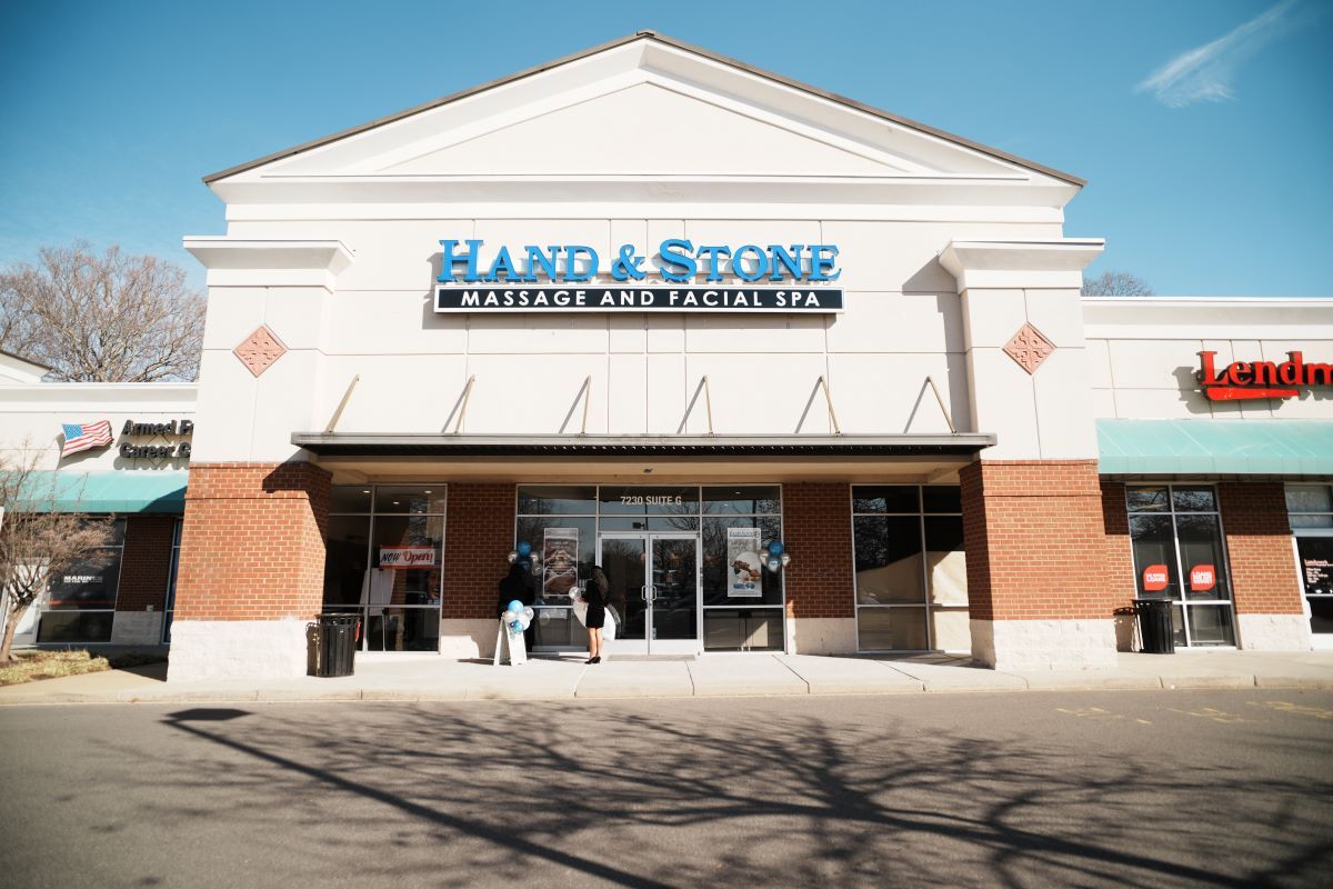 Hand & Stone Massage and Facial Spa ad