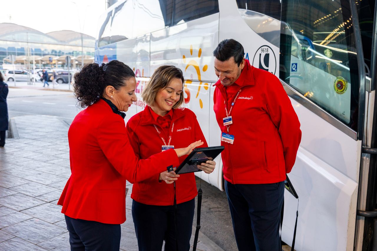Jet2.com and Jet2holidays ad