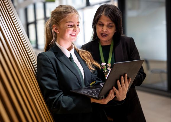 STEM Ambassadors ad