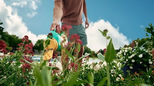 The Scotts Miracle-Gro Company ad