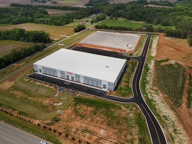 Freedom Real Estate & Capital, LLC ad