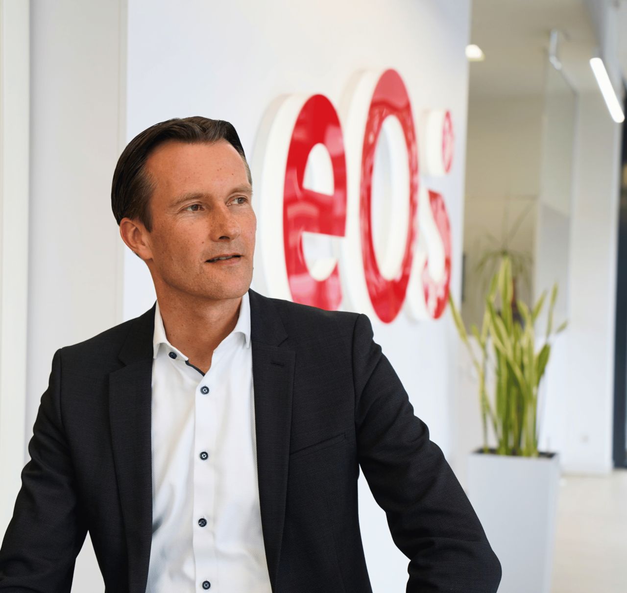 EOS Group ad