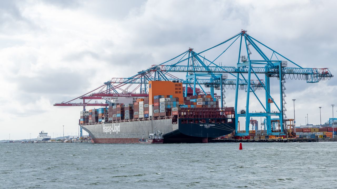 The Port of Gothenburg ad