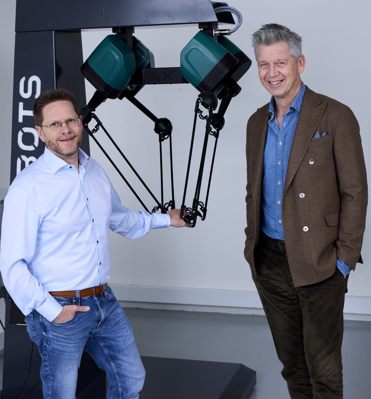 4XROBOTS ad