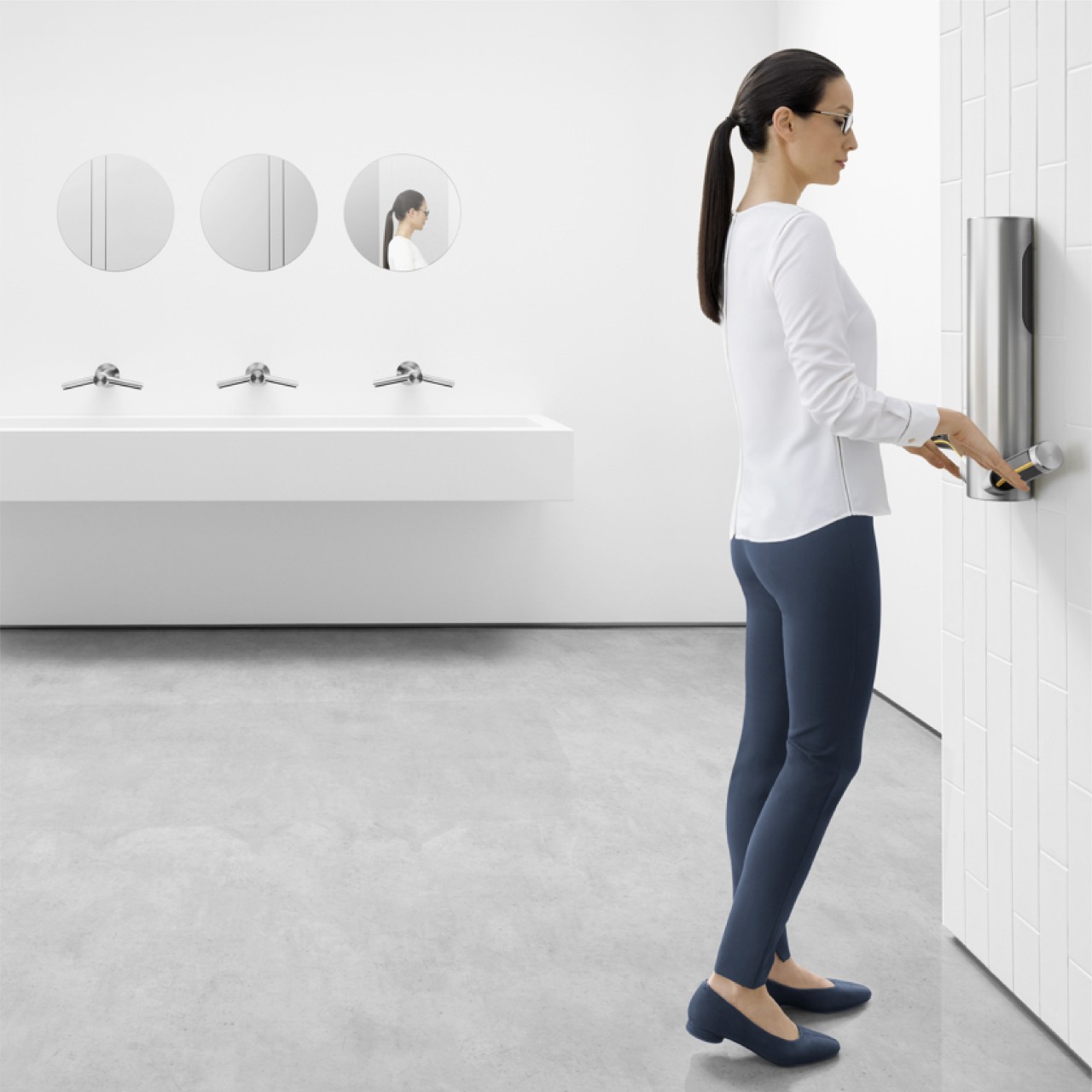 Dyson ad