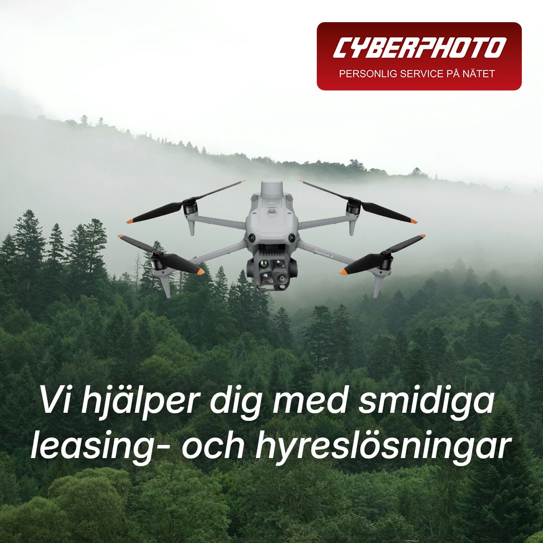 CyberPhoto ad