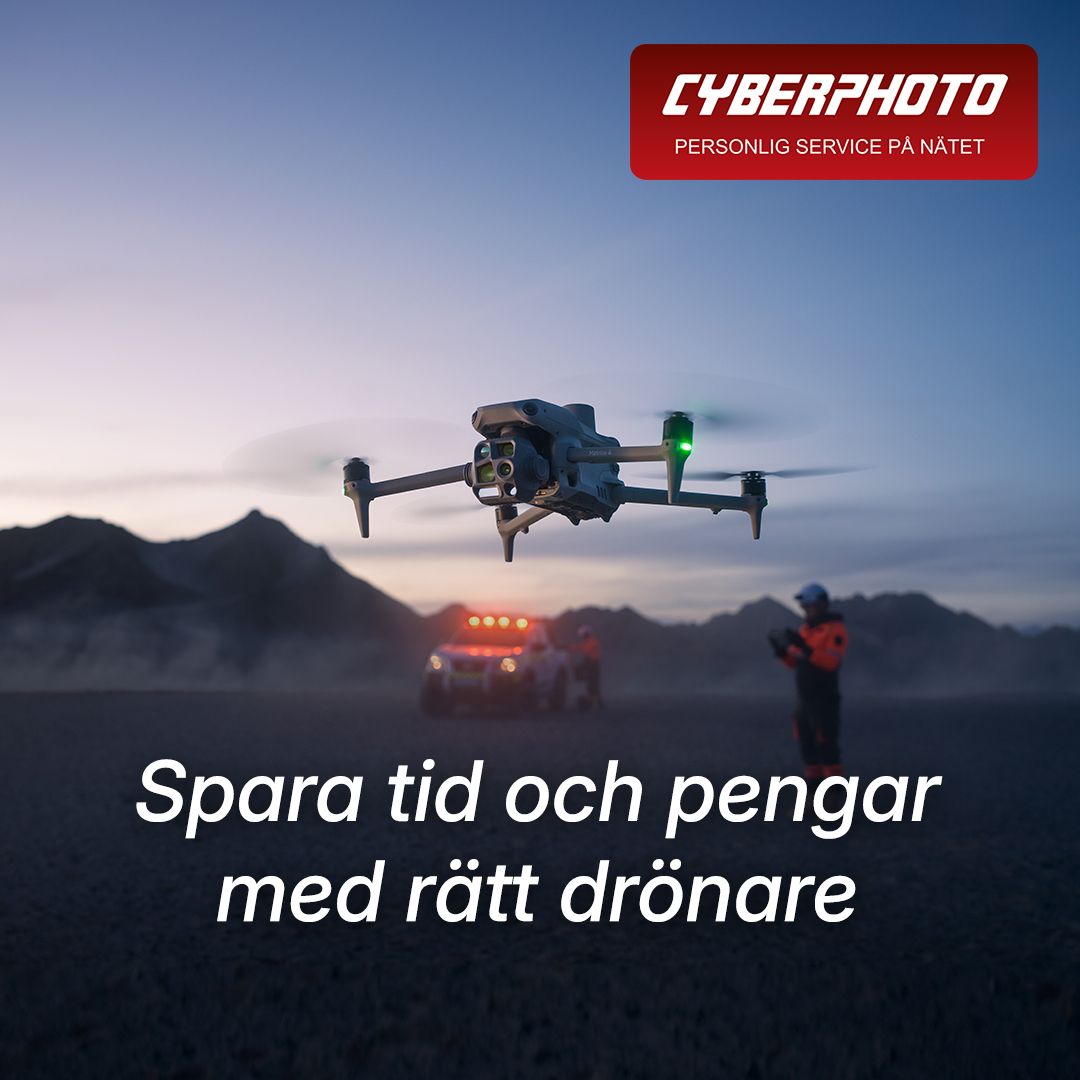CyberPhoto ad