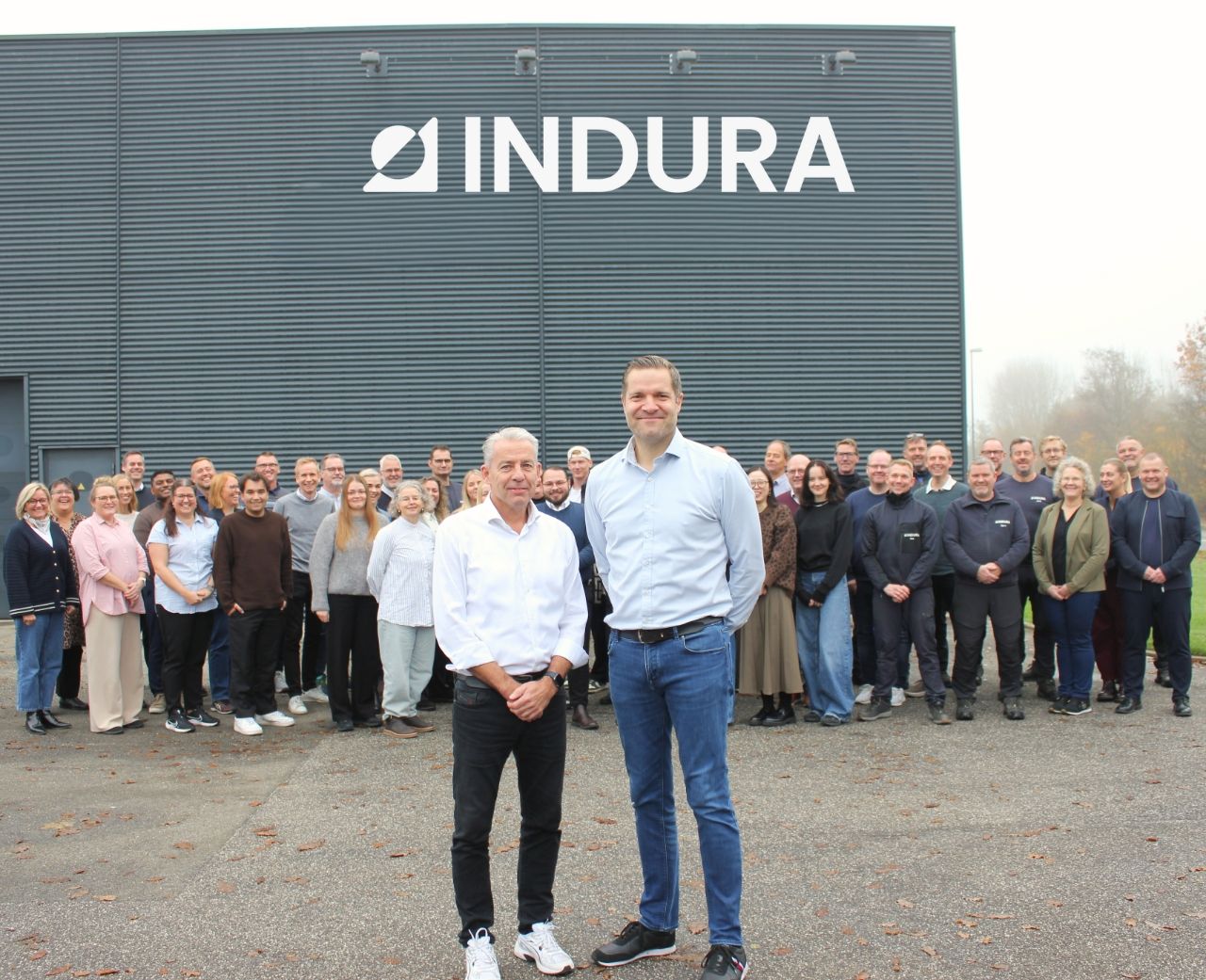 INDURA ad